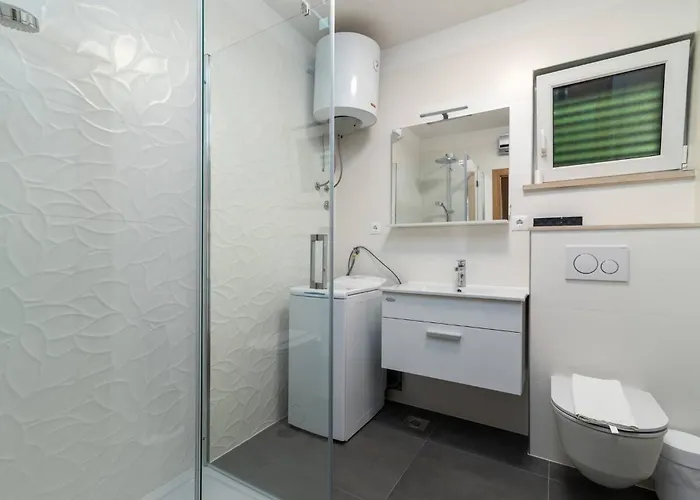 Apartman Cosy With Garden Terrace