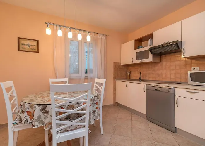 Appartement Cosy With Garden Terrace