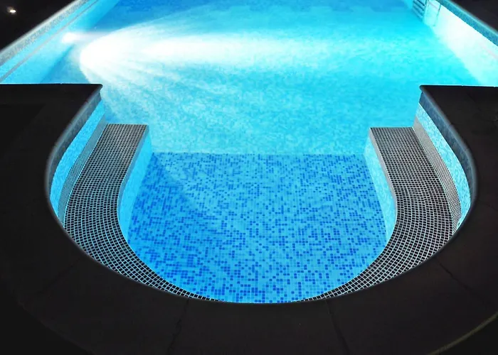 Lägenhet Cosy With Garden Terrace *